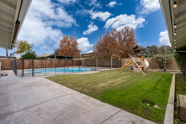 $749,900 | 2893 Helm Avenue, Clovis, CA 93612