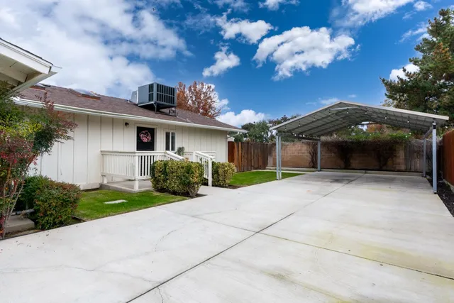$749,900 | 2893 Helm Avenue, Clovis, CA 93612