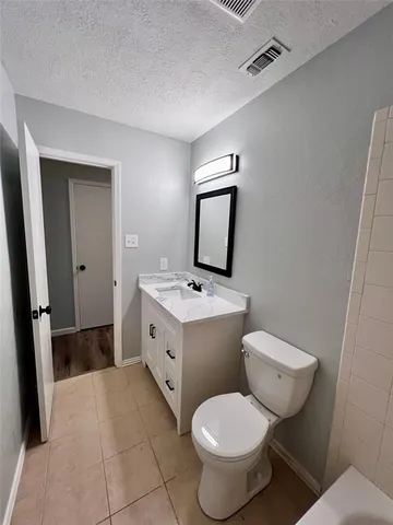 $294,900 | 1612 Prince Court, Benbrook, TX 76126