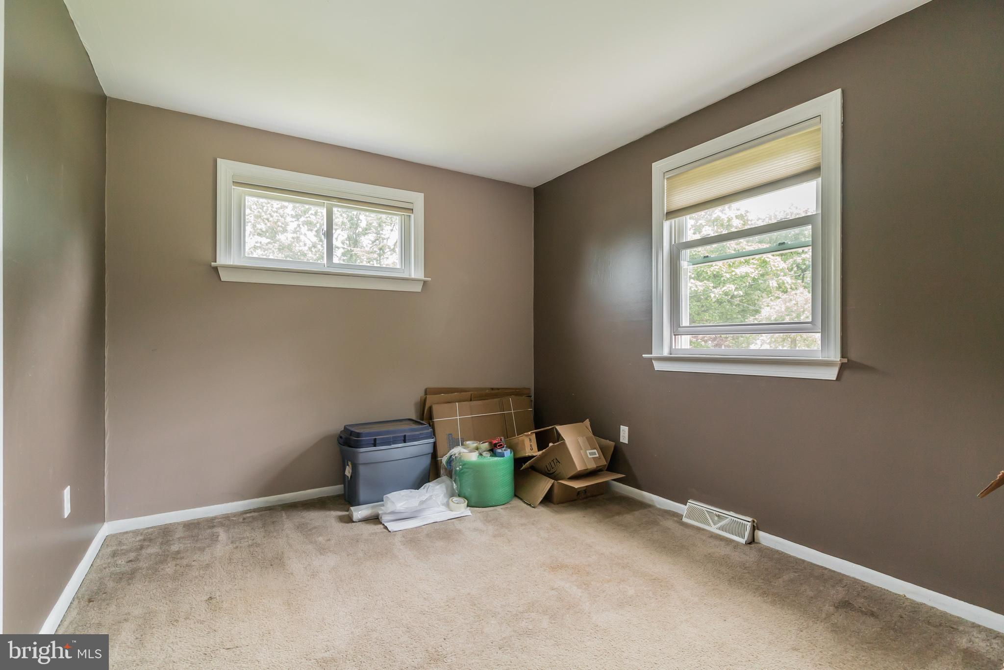 1117 Winding Road Lansdale, PA 19446 - Photo 22 of 37 Bedroom #3
