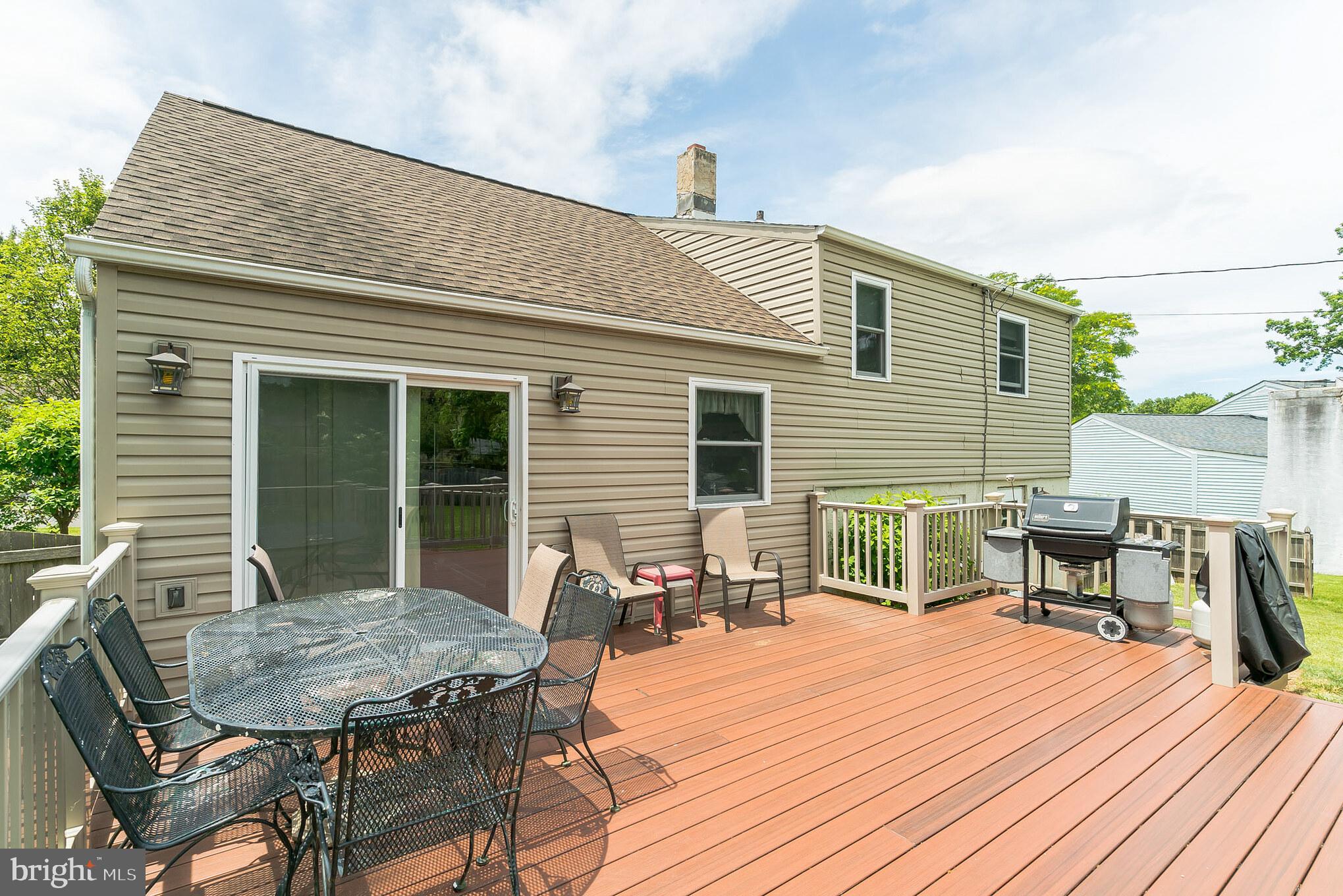 1117 Winding Road Lansdale, PA 19446 - Photo 30 of 37 Rear Exterior/Deck
