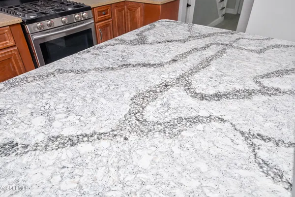 $279,900 | 1684 Lake Boulevard, Schenectady, NY 12304