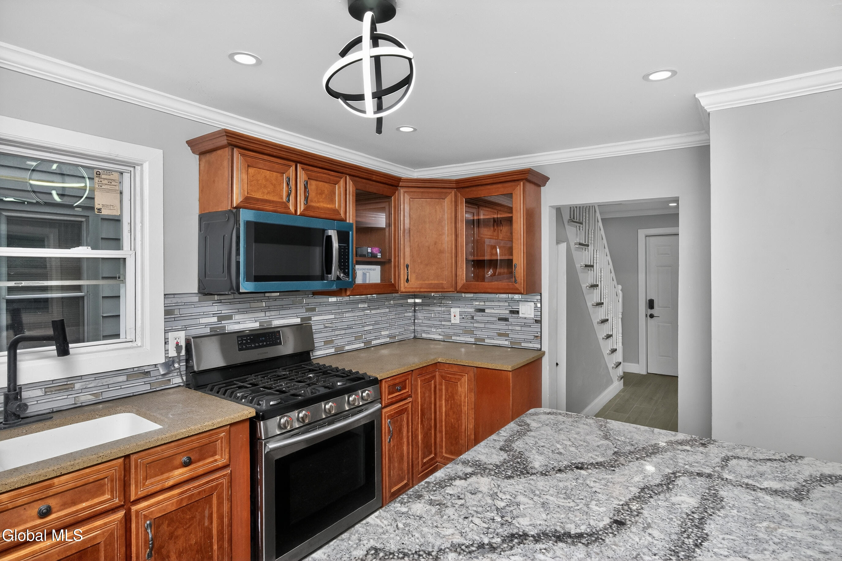1684 Lake Boulevard Schenectady, NY 12304 - Photo 20 of 69 027-1684-Schenectady-NY-12304