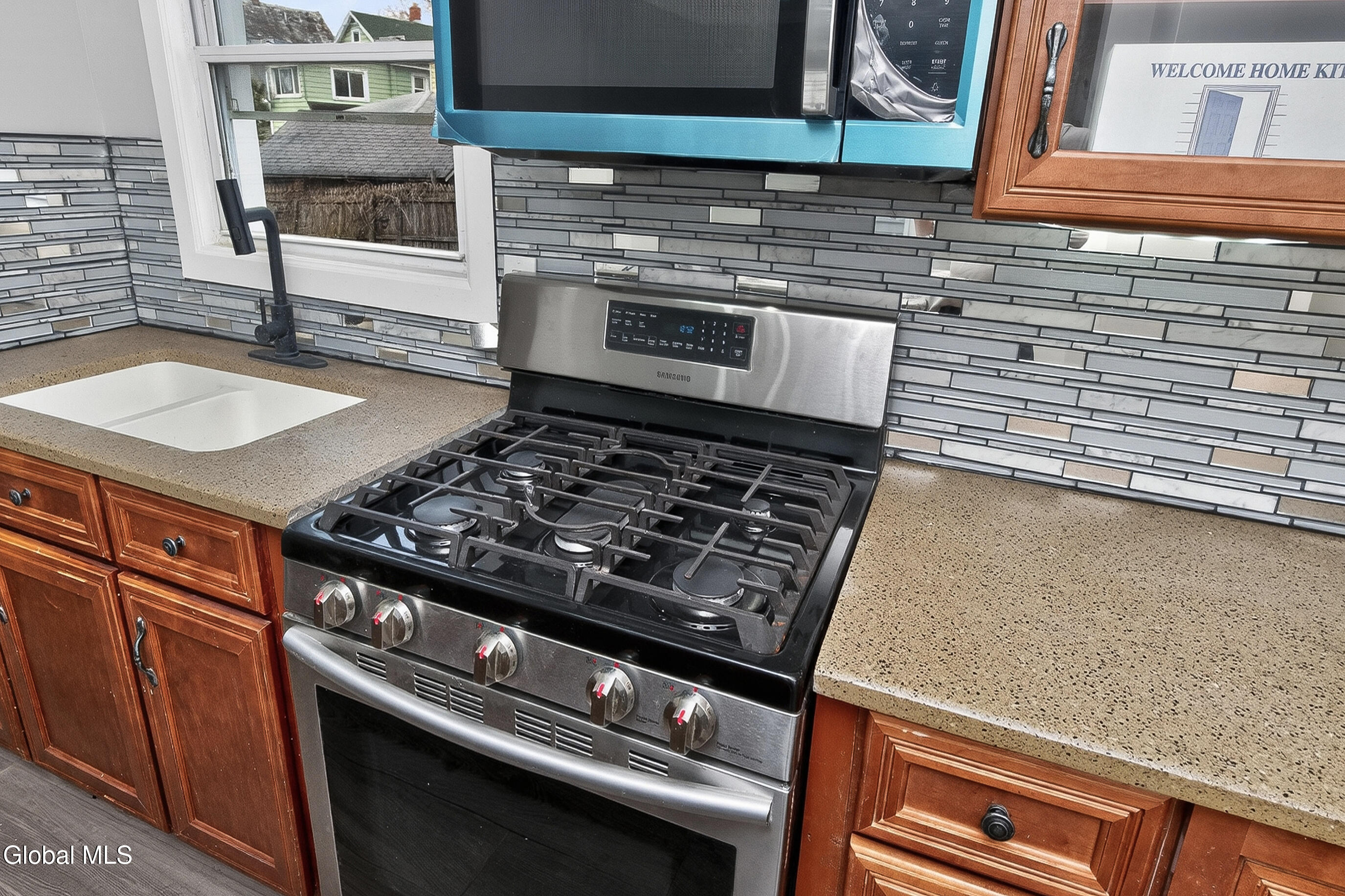 1684 Lake Boulevard Schenectady, NY 12304 - Photo 28 of 69 035-1684-Schenectady-NY-12304