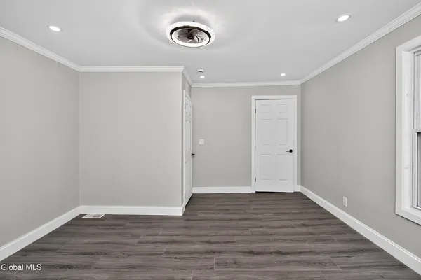 $279,900 | 1684 Lake Boulevard, Schenectady, NY 12304