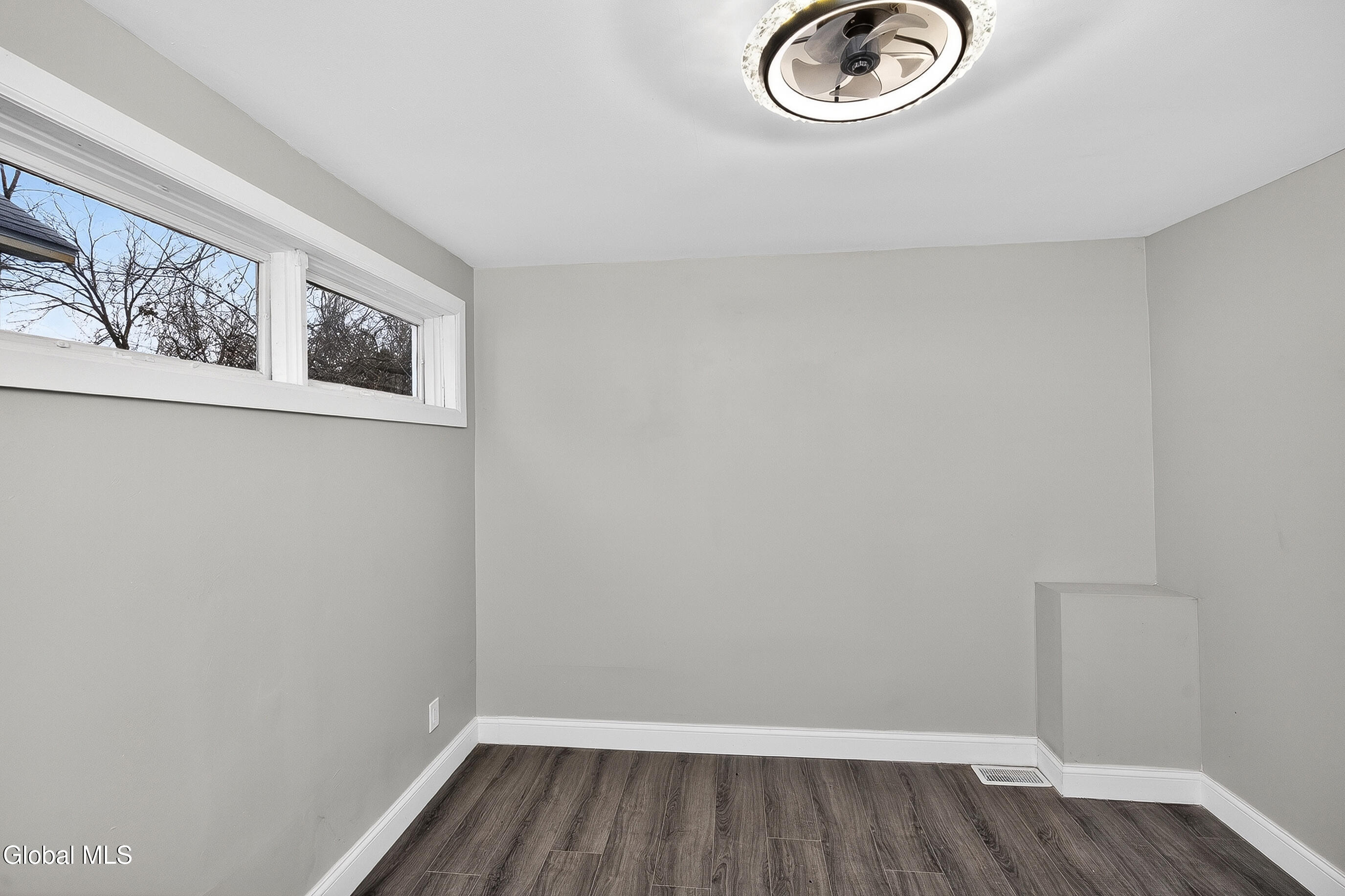 1684 Lake Boulevard Schenectady, NY 12304 - Photo 52 of 69 059-1684-Schenectady-NY-12304