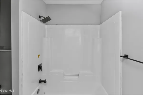 $279,900 | 1684 Lake Boulevard, Schenectady, NY 12304