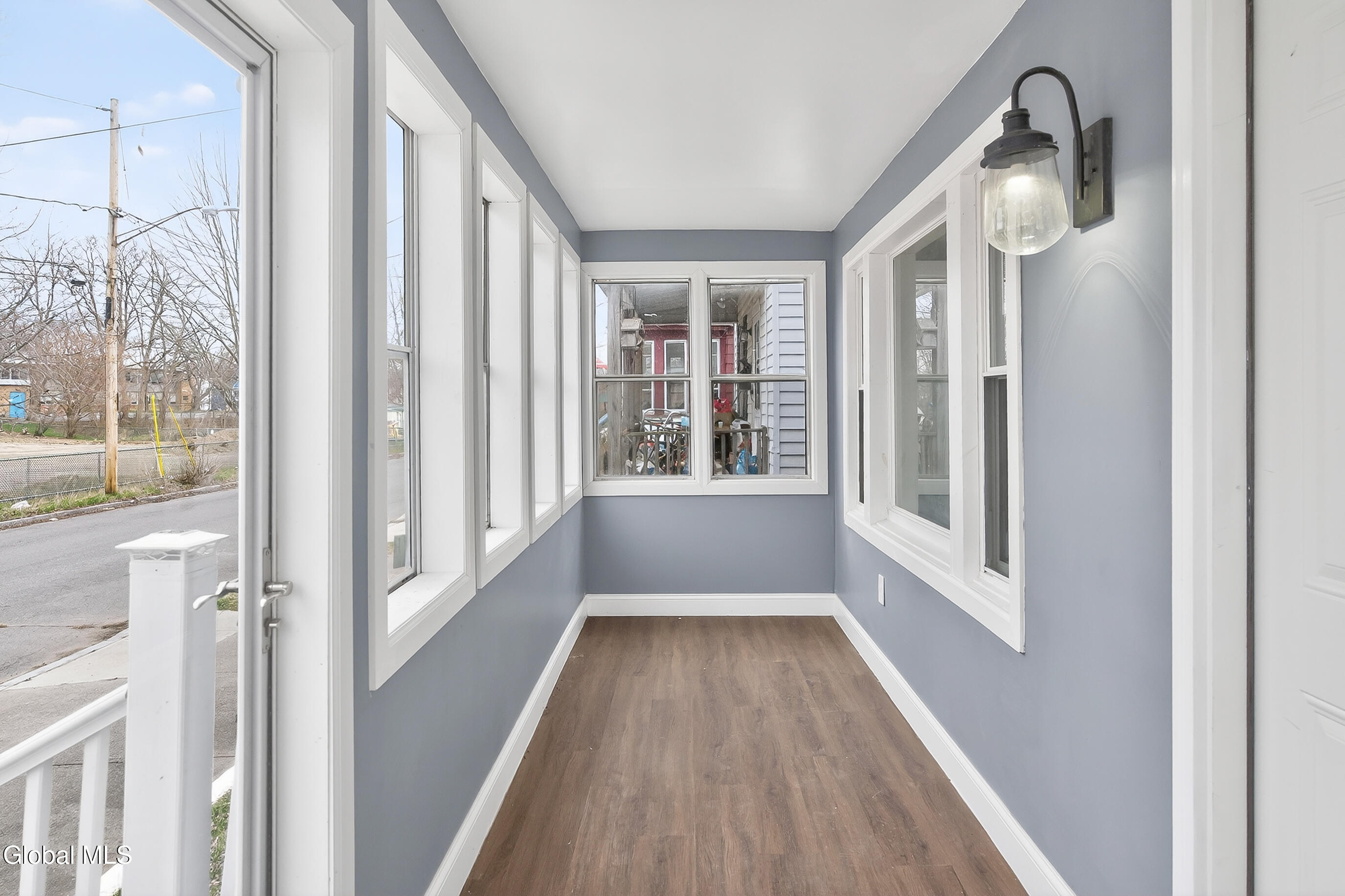 1684 Lake Boulevard Schenectady, NY 12304 - Photo 8 of 69 011-1684-Schenectady-NY-12304