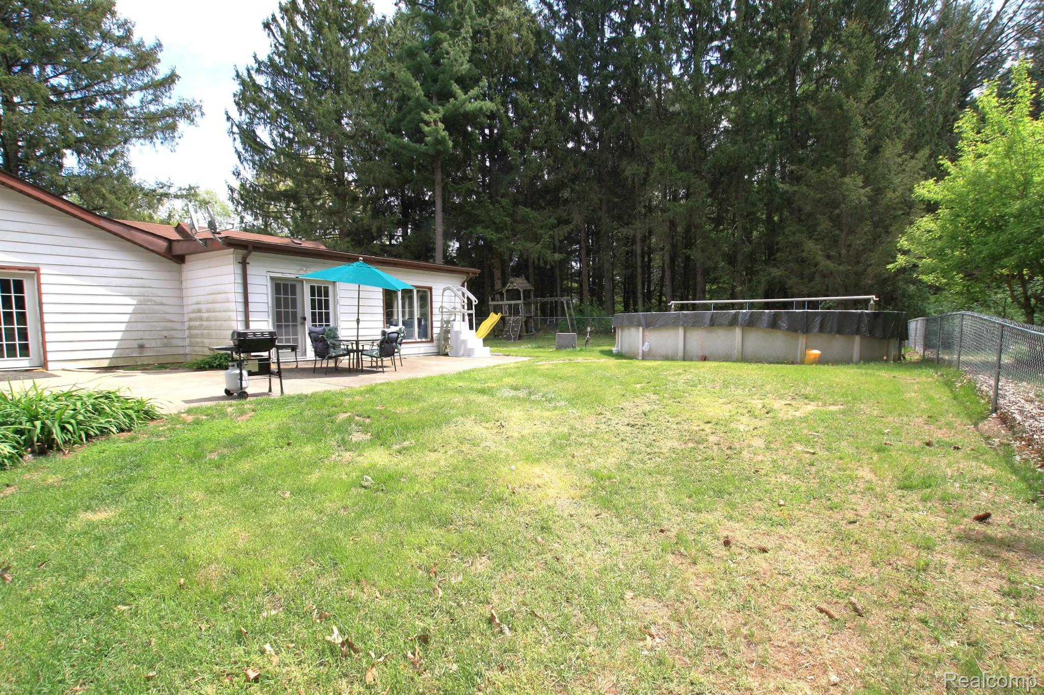2157 Millville Road Lapeer, MI 48446 - Photo 4 of 23 Gallery Image 4