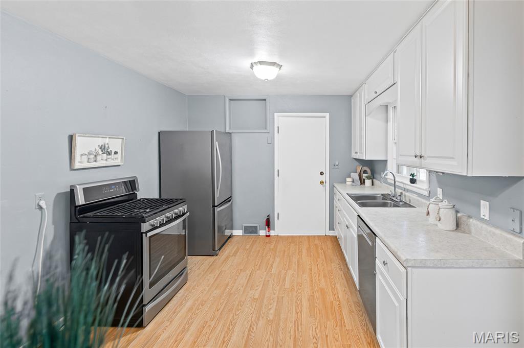 326 Silver Street Bethalto, IL 62010 - Photo 14 of 28