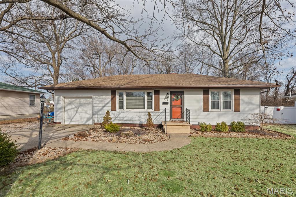 326 Silver Street Bethalto, IL 62010 - Photo 4 of 28