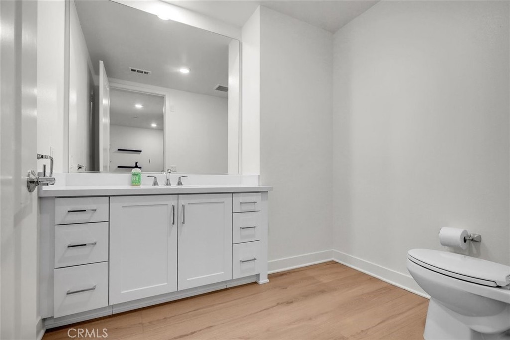 1201 Rivington Irvine, CA 92612 - Photo 16 of 27 Gallery Image 16