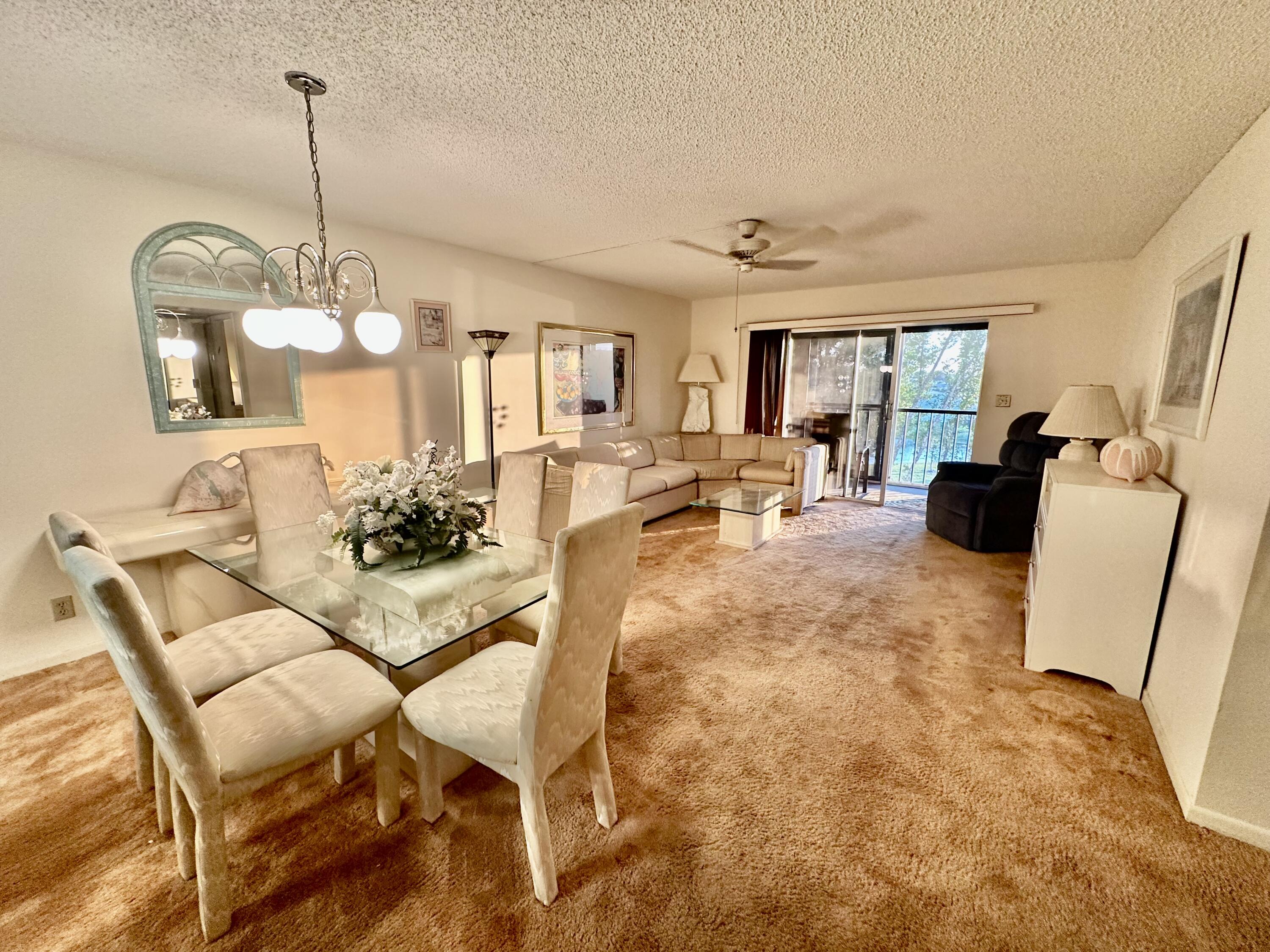 7146 Huntington Lane, Unit 402 Delray Beach, FL 33446 - Photo 8 of 33 IMG_2452