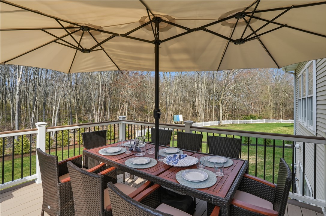 52 Hummingbird Lane Cranston, RI 02921 - Photo 35 of 50