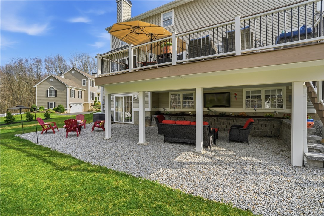 52 Hummingbird Lane Cranston, RI 02921 - Photo 39 of 50