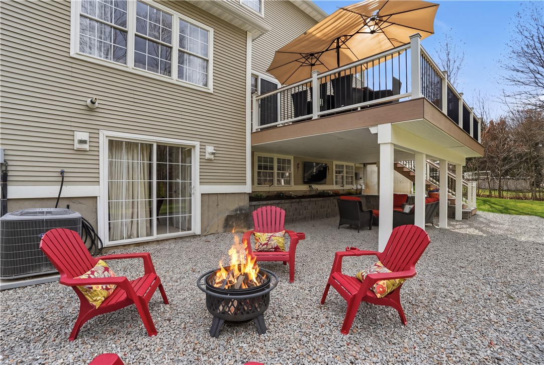 52 Hummingbird Lane Cranston, RI 02921 - Photo 40 of 50