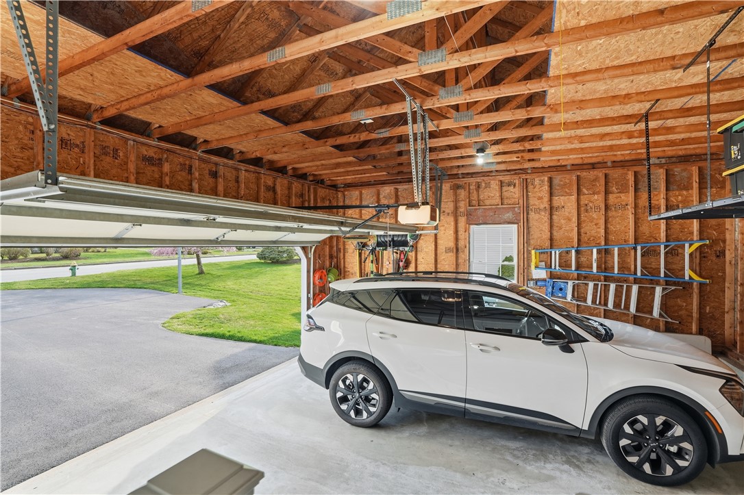 52 Hummingbird Lane Cranston, RI 02921 - Photo 43 of 50