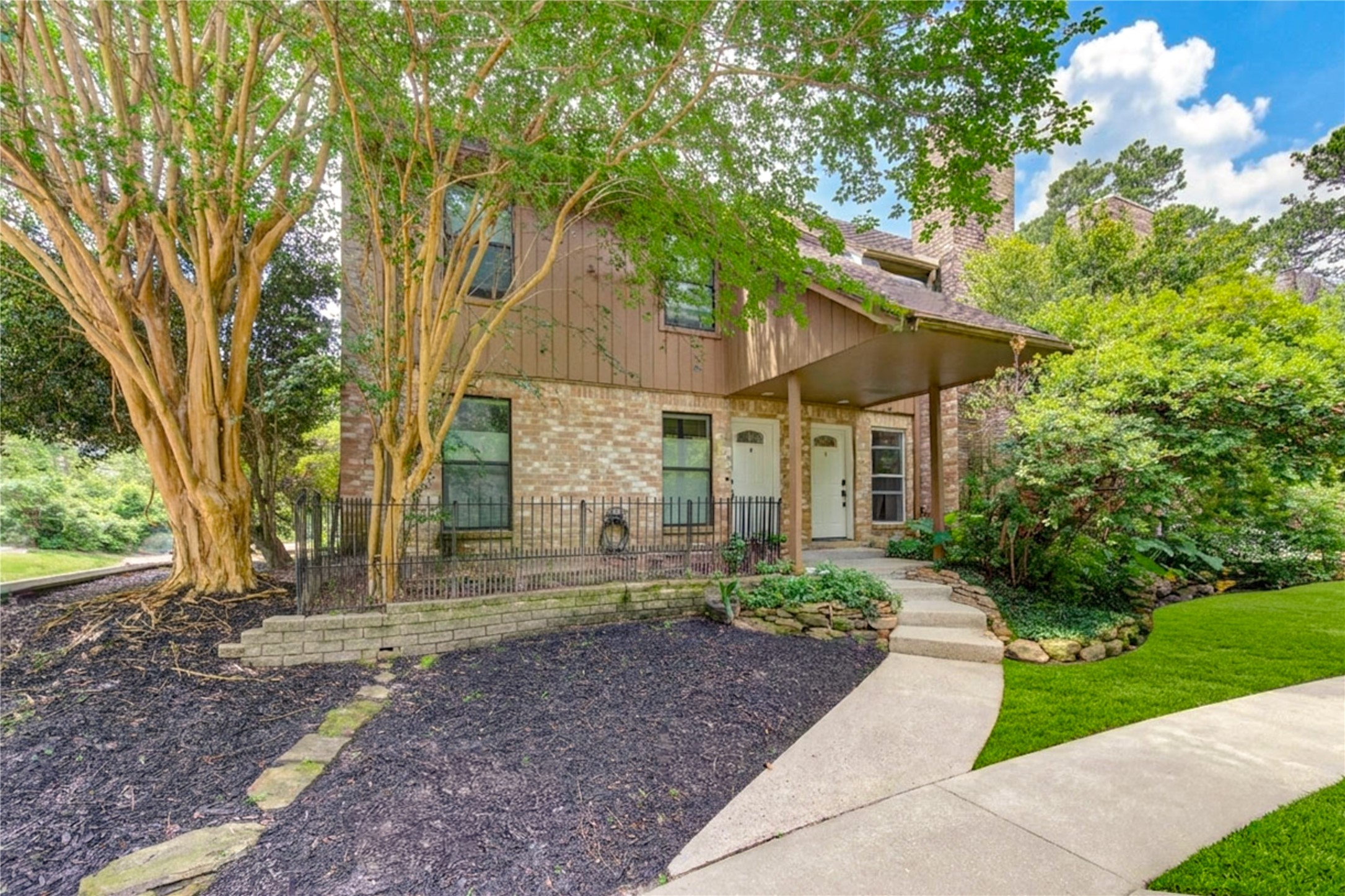 1011 Hamblen Road, Unit 307 Houston, TX 77339 - Photo 2 of 50