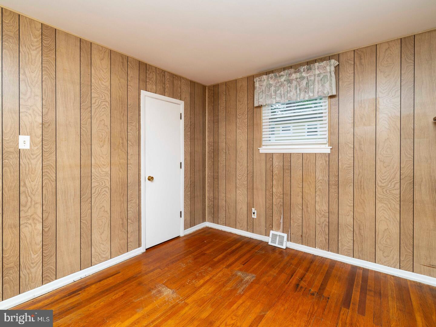 2868 Senak Road Abington, PA 19001 - Photo 20 of 23 Bedroom 3