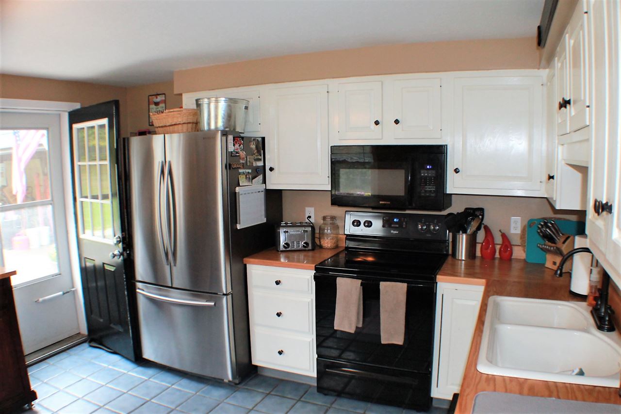 178 Thayer Road New Ipswich, NH 03071 - Photo 6 of 27