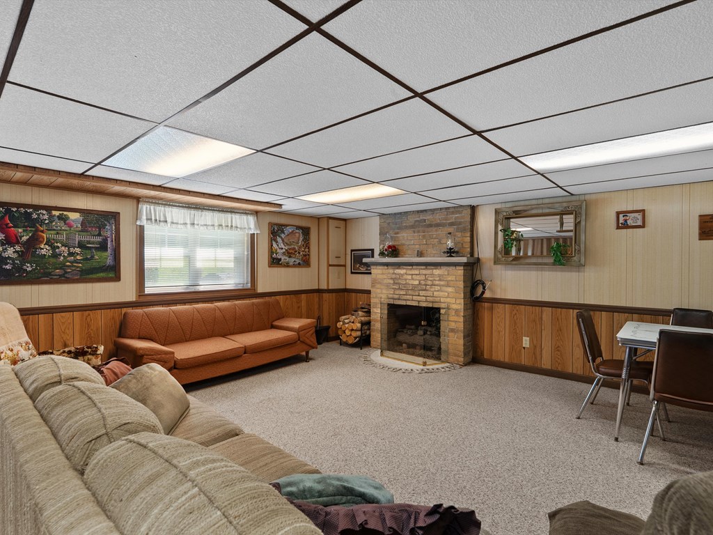 142 County Road South Algoma, WI 54201 - Photo 26 of 41