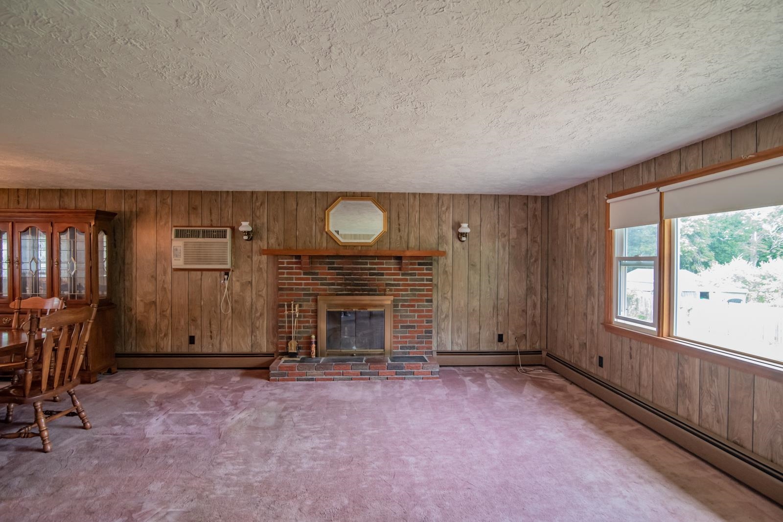 47 Tsienneto Road Derry, NH 03038 - Photo 20 of 39