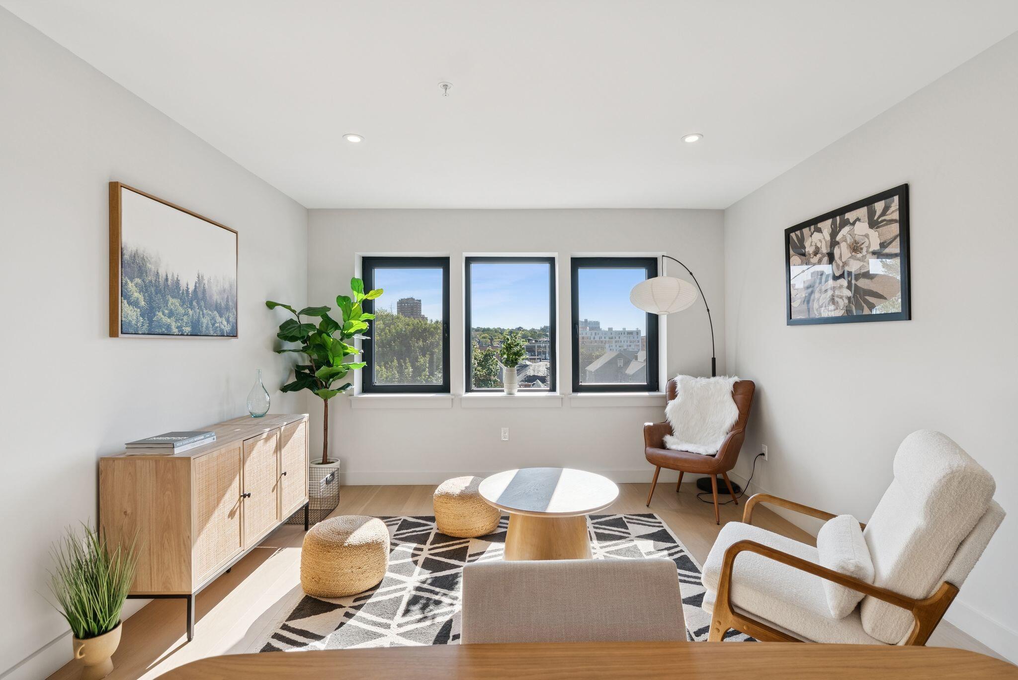 75 Chestnut Street, Unit 503 Portland, ME 04101 - Photo 12 of 36 DSC00527