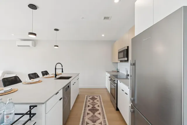 $699,000 | 75 Chestnut Street, Unit 503, Portland, ME 04101