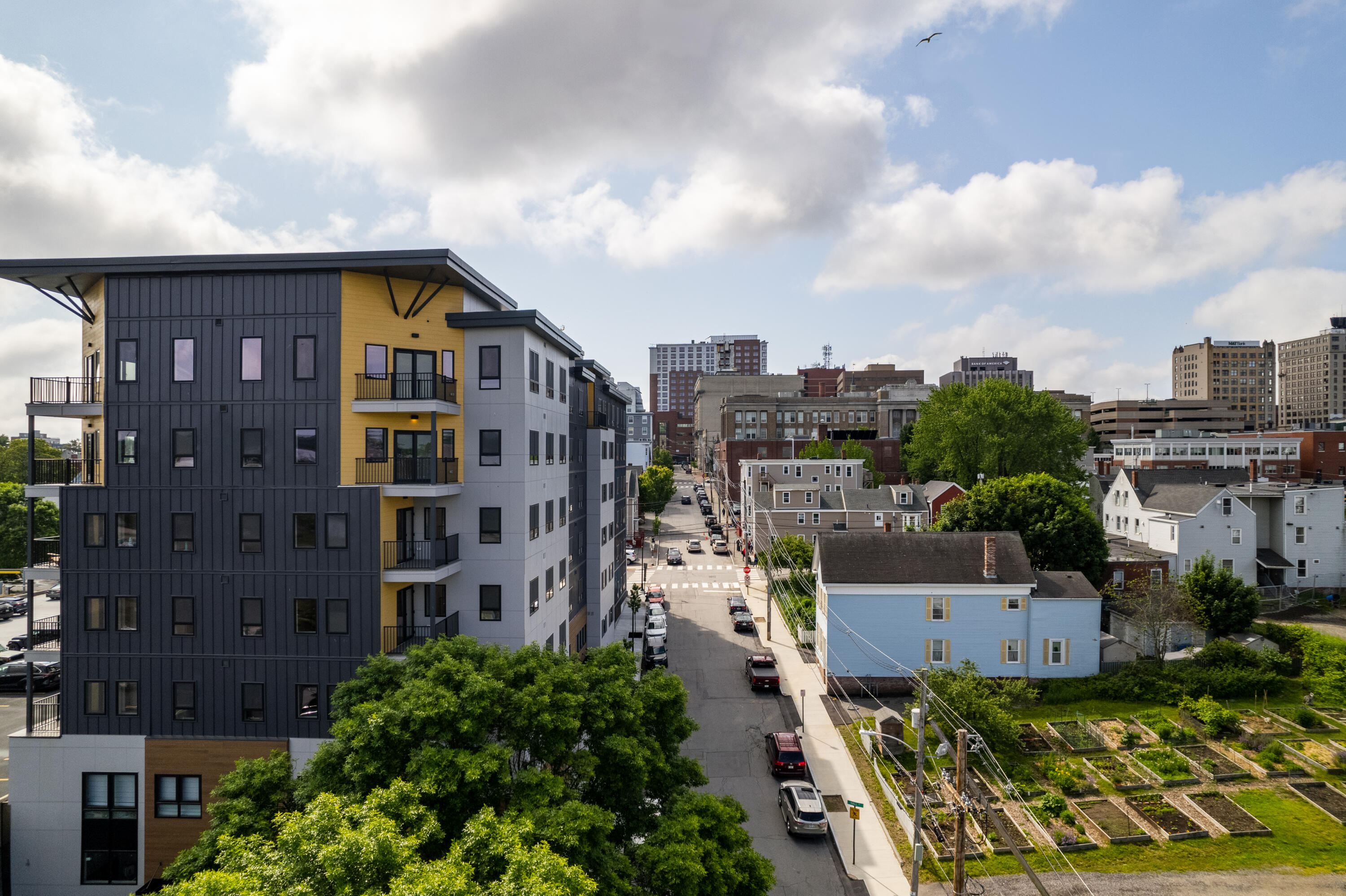 75 Chestnut Street, Unit 503 Portland, ME 04101 - Photo 26 of 36 12-print-daymarkexterior-16