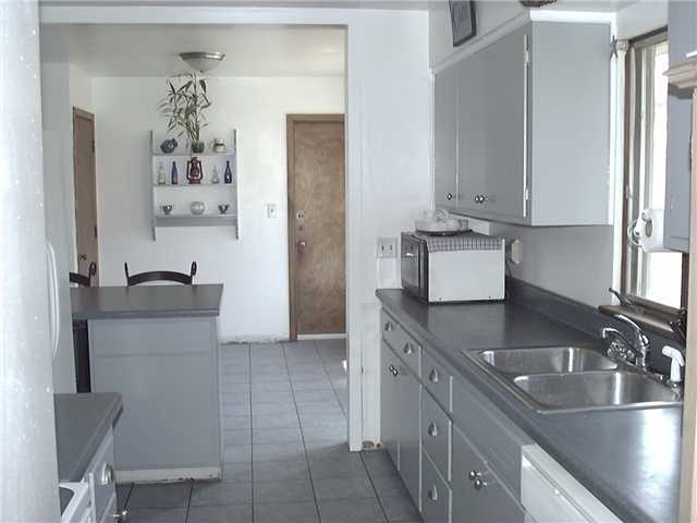 2149 Oakmount Road Upper Arlington, OH 43221 - Photo 6 of 10