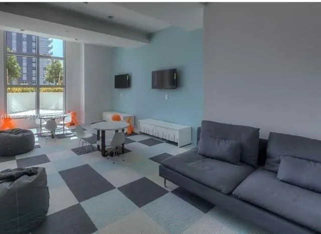 $3,750 | 1100 South Miami Avenue, Unit 2403, Miami, FL 33130