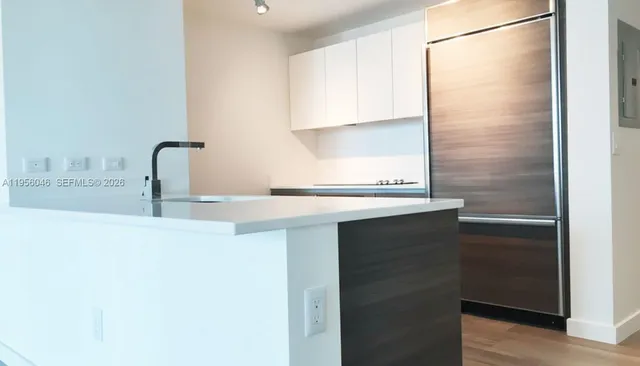 $3,750 | 1100 South Miami Avenue, Unit 2403, Miami, FL 33130