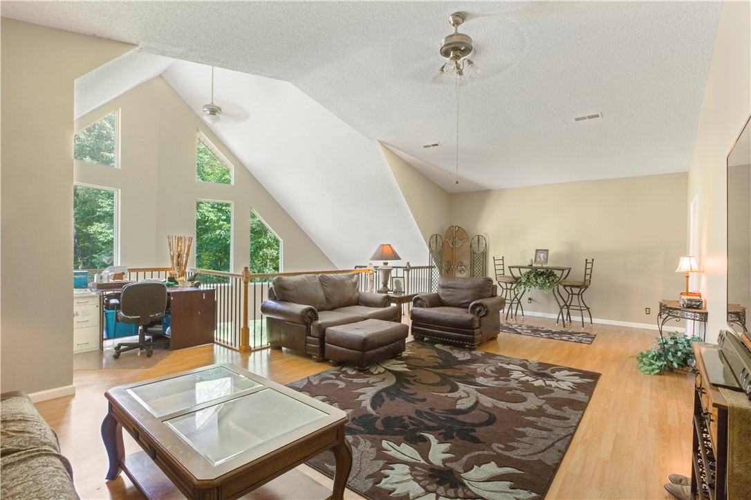 150 William Road Belton, SC 29627 - Photo 24 of 40 Loft area