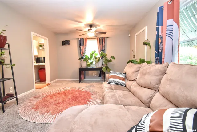 $130,000 | 2626 West Heading Avenue, West Peoria, IL 61604