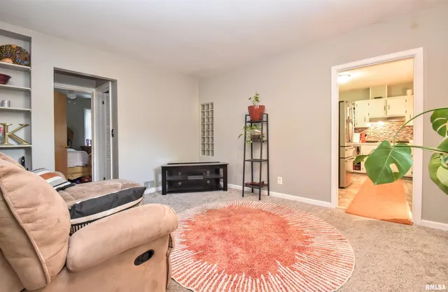 $130,000 | 2626 West Heading Avenue, West Peoria, IL 61604