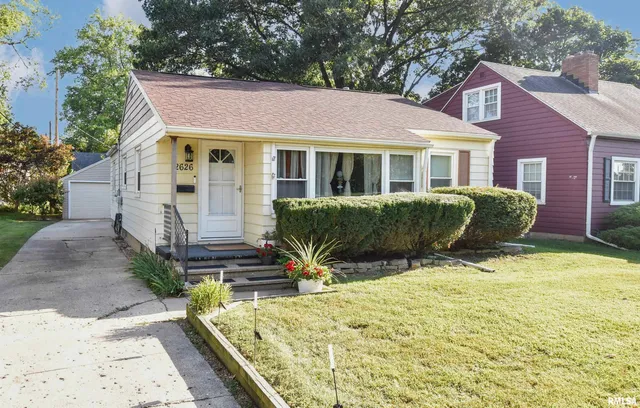 $130,000 | 2626 West Heading Avenue, West Peoria, IL 61604