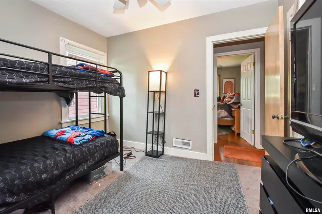 $130,000 | 2626 West Heading Avenue, West Peoria, IL 61604