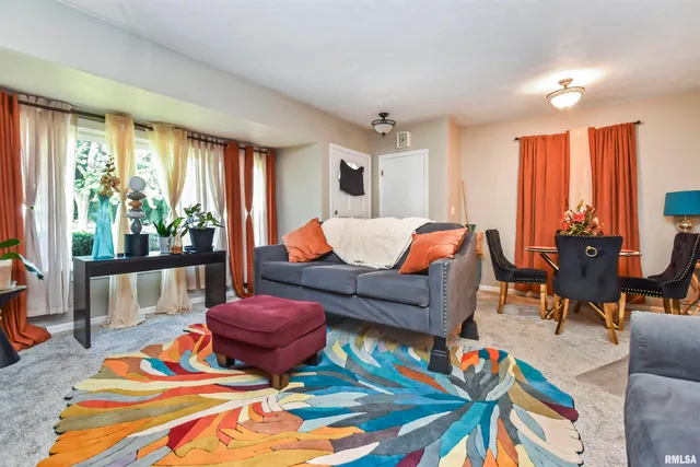 $130,000 | 2626 West Heading Avenue, West Peoria, IL 61604