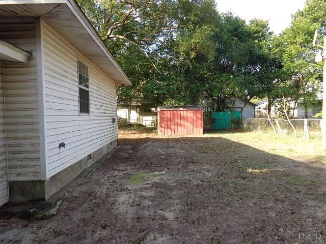 214 Betty Road Pensacola, FL 32507 - Photo 8 of 47 Gallery Image 8