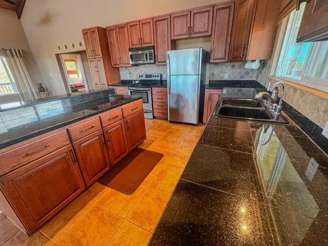 $900,000 | 499 Pa Loa Loop, Maunaloa, HI 96770