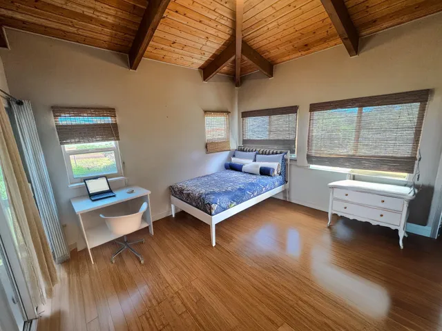 $900,000 | 499 Pa Loa Loop, Maunaloa, HI 96770