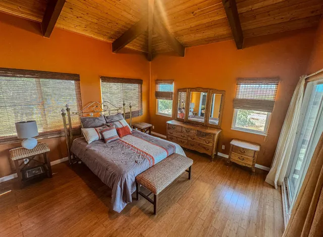 $900,000 | 499 Pa Loa Loop, Maunaloa, HI 96770