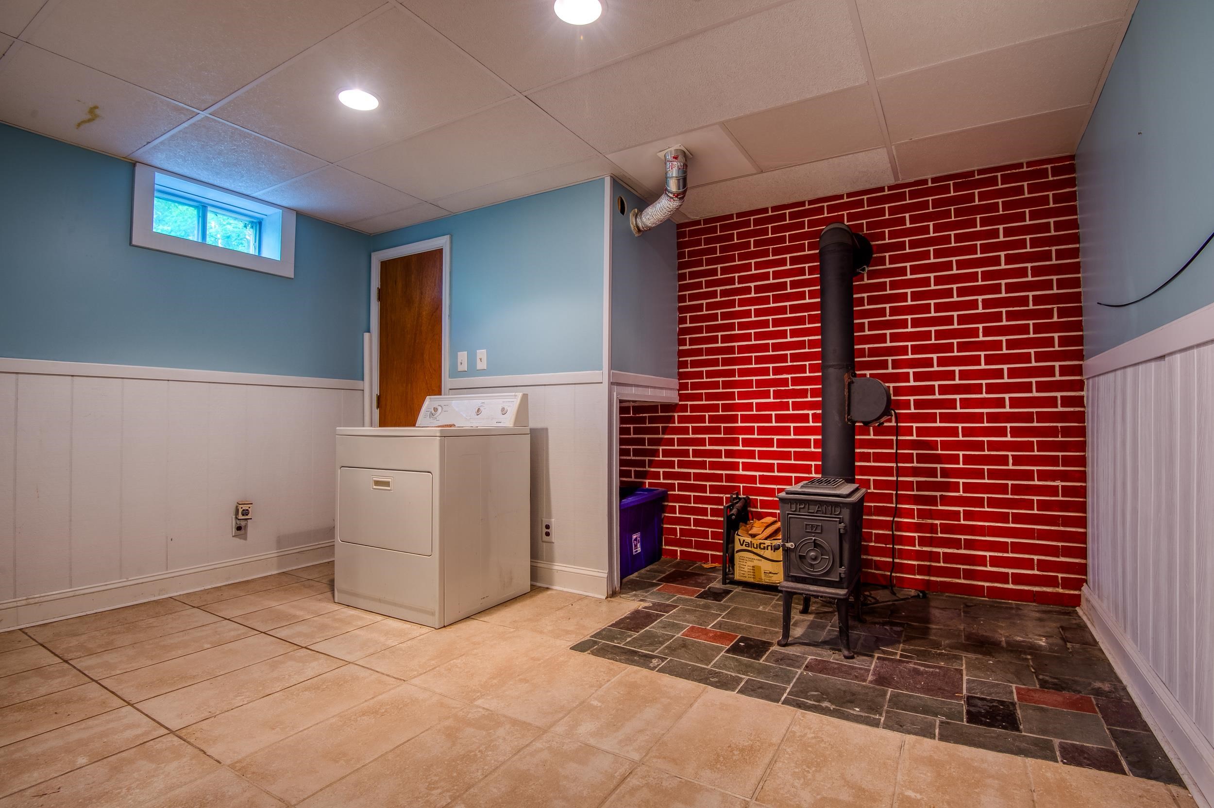 2 Stony Brook Road Gorham, NH 03581 - Photo 14 of 34