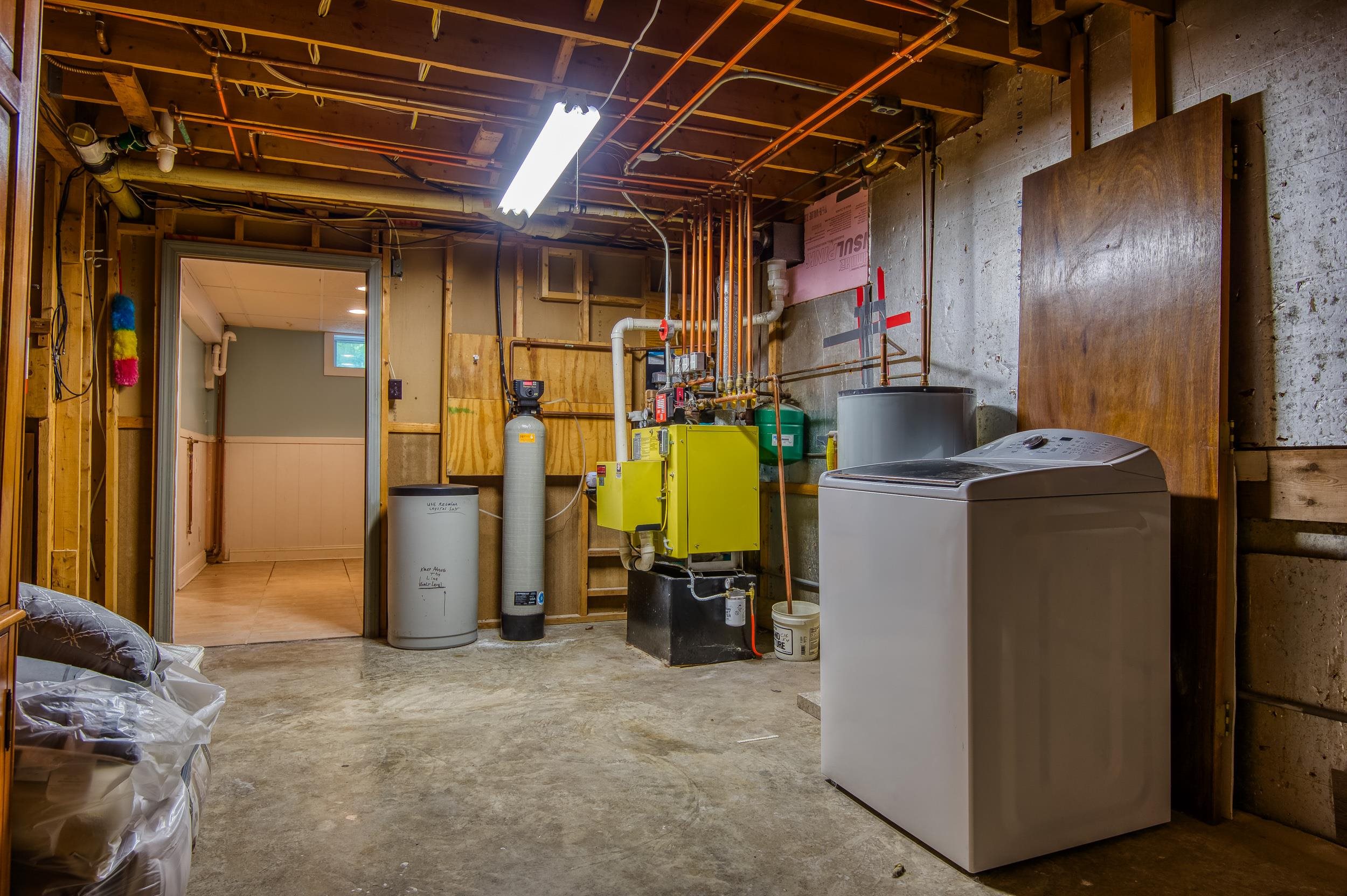 2 Stony Brook Road Gorham, NH 03581 - Photo 16 of 34