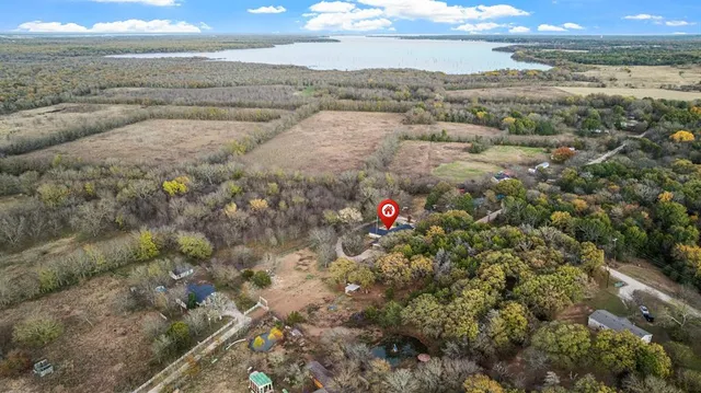 $260,000 | 10431 Lakeview Trail, Quinlan, TX 75474