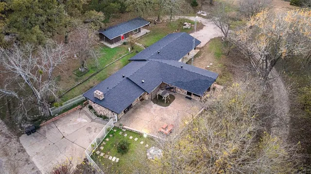 $260,000 | 10431 Lakeview Trail, Quinlan, TX 75474