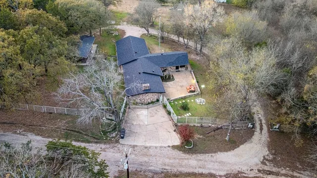 $260,000 | 10431 Lakeview Trail, Quinlan, TX 75474
