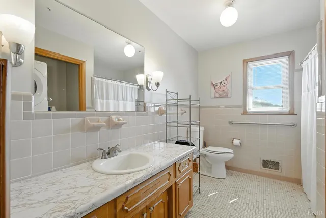 $299,999 | 587 Leesville Road, Lynchburg, VA 24502