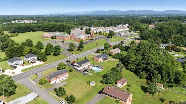 $299,999 | 587 Leesville Road, Lynchburg, VA 24502