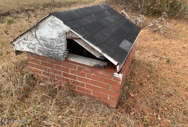 4871 Bonnetsville Road Clinton, NC 28328 - Photo 10 of 15 293420920_unflagged_012